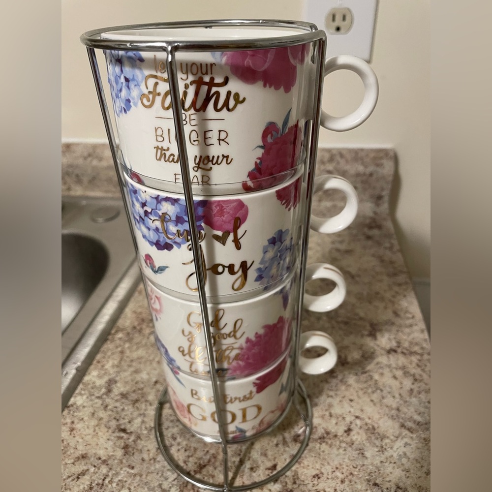 Inspirational stackable coffee/tea cups